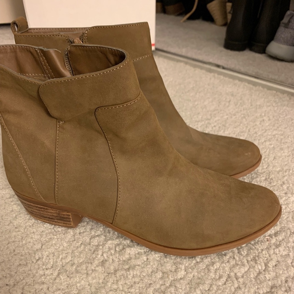 Light brown suede ankle booties size 10